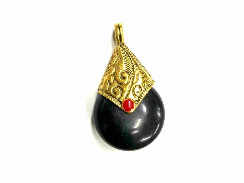Black Circular Stone Pendant with Golden Cap