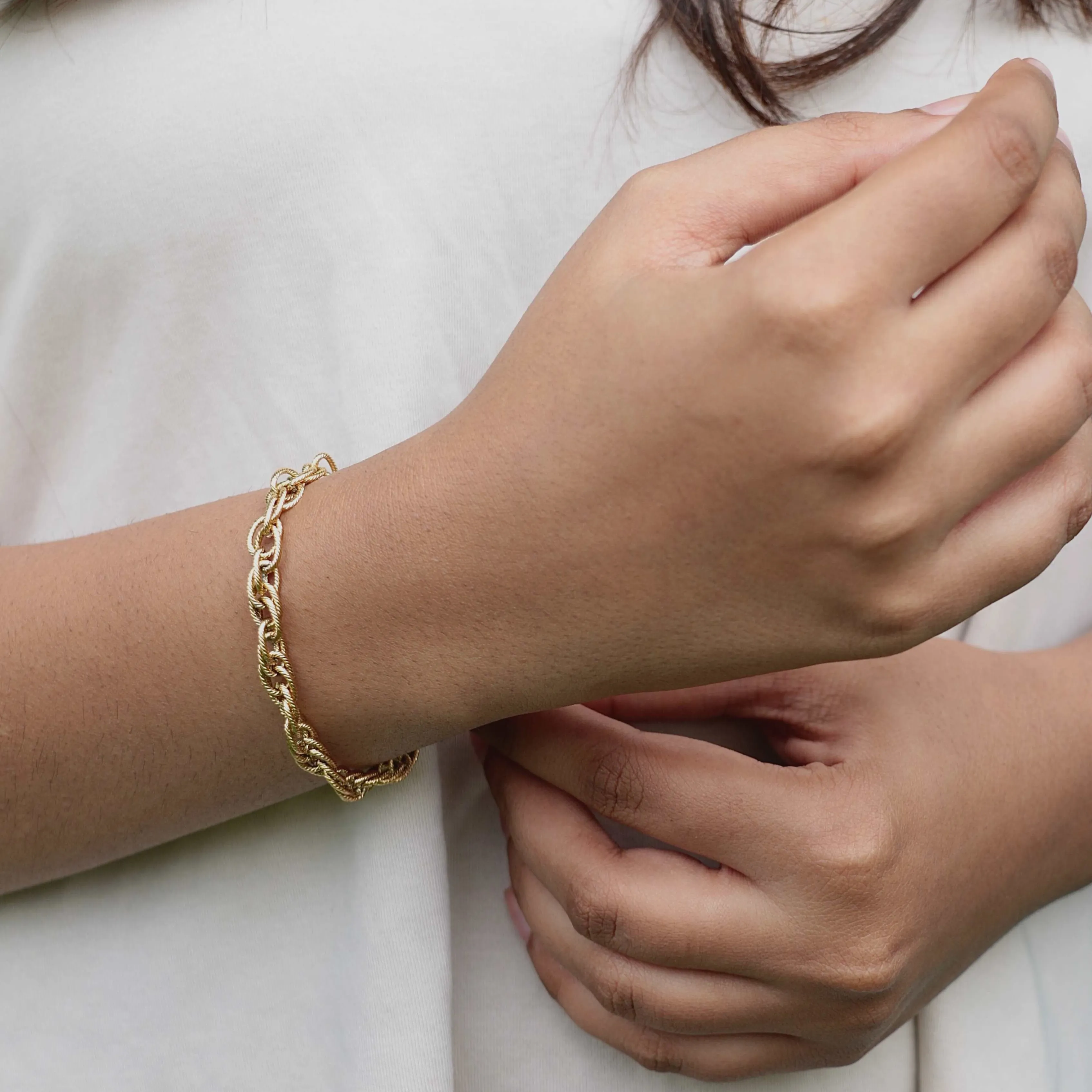 Cross Link Unisex Chain Bracelet