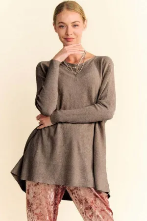 Davi & Dani Round Neck Dropped Shoulder Long Sleeve Knit Top In Brown