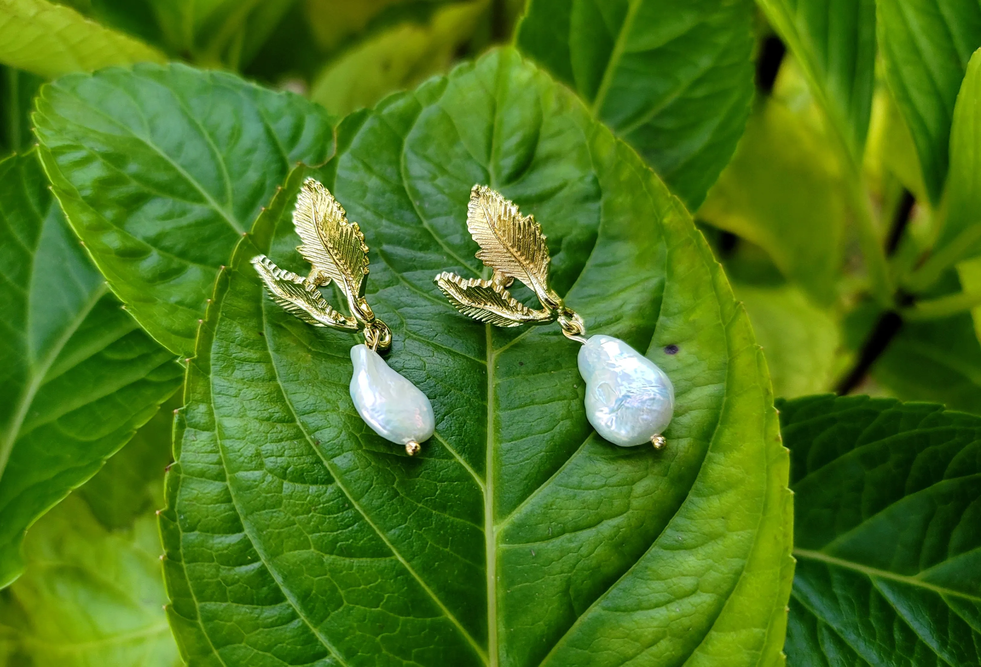 Festive Pearl Earrings