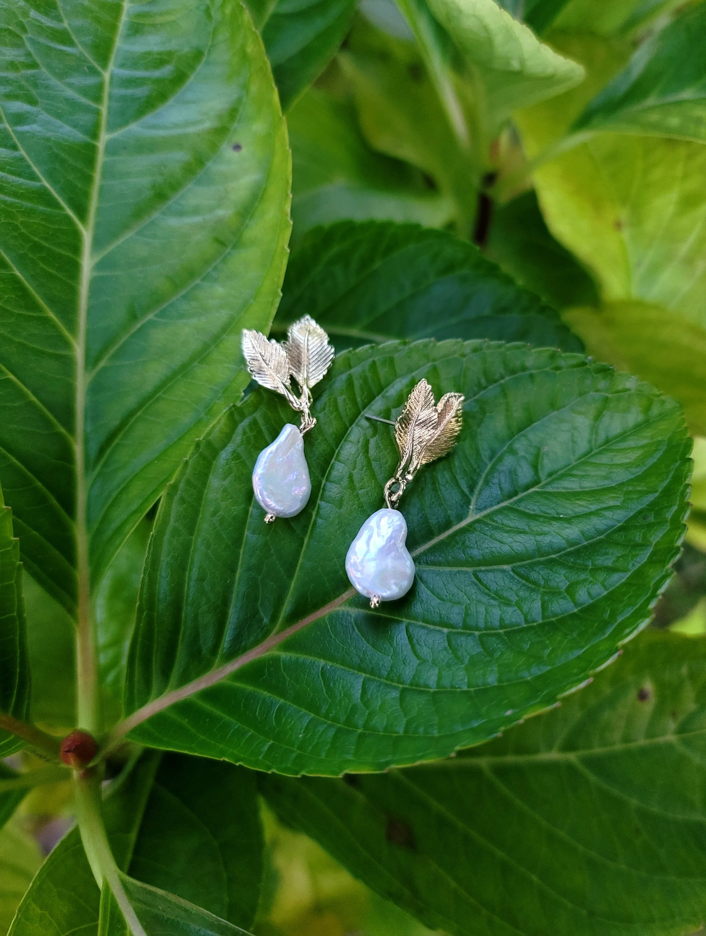 Festive Pearl Earrings