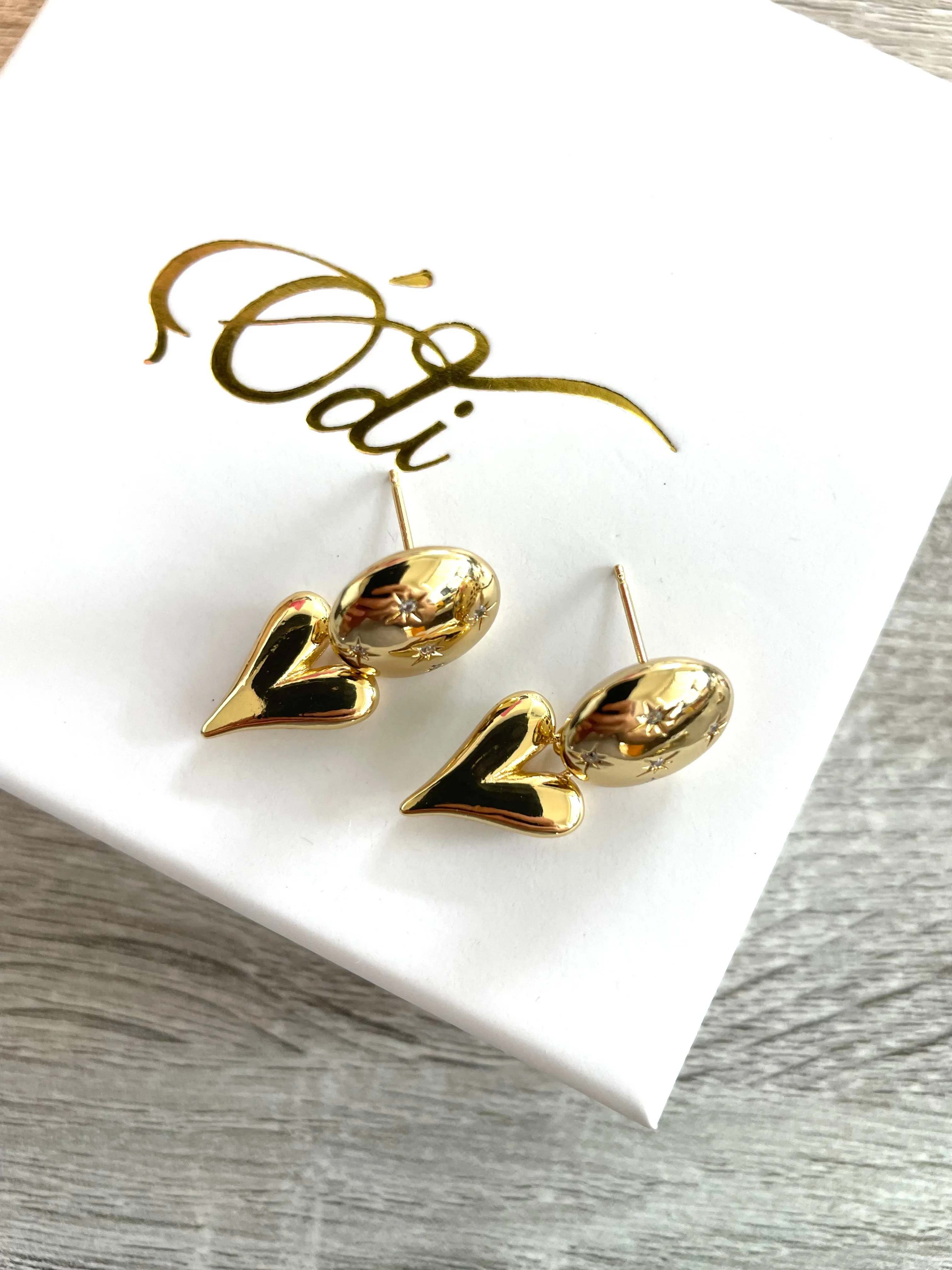 LOVE UNDER STARS-GOLD-EARRINGS-GIFT-CHARM JEWELLERY #238