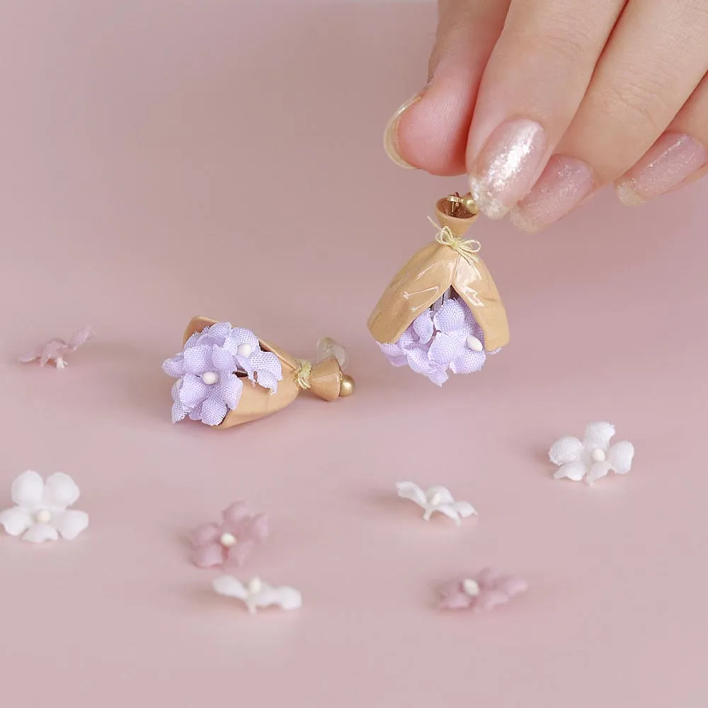 Memorable Bouquet Earrings