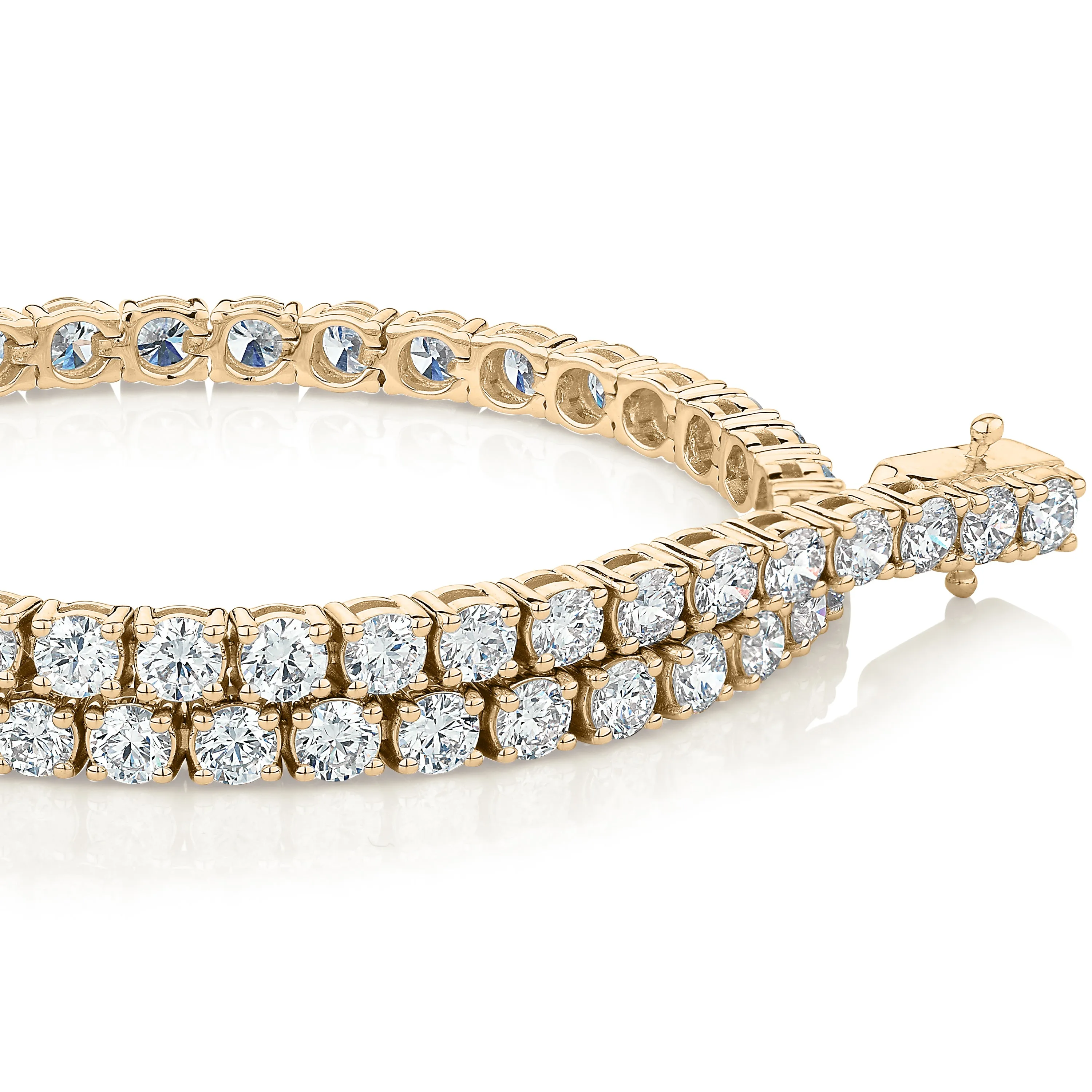 Premium Lab-Grown Diamond, 5 carat TW round brilliant tennis bracelet in 18 carat yellow gold