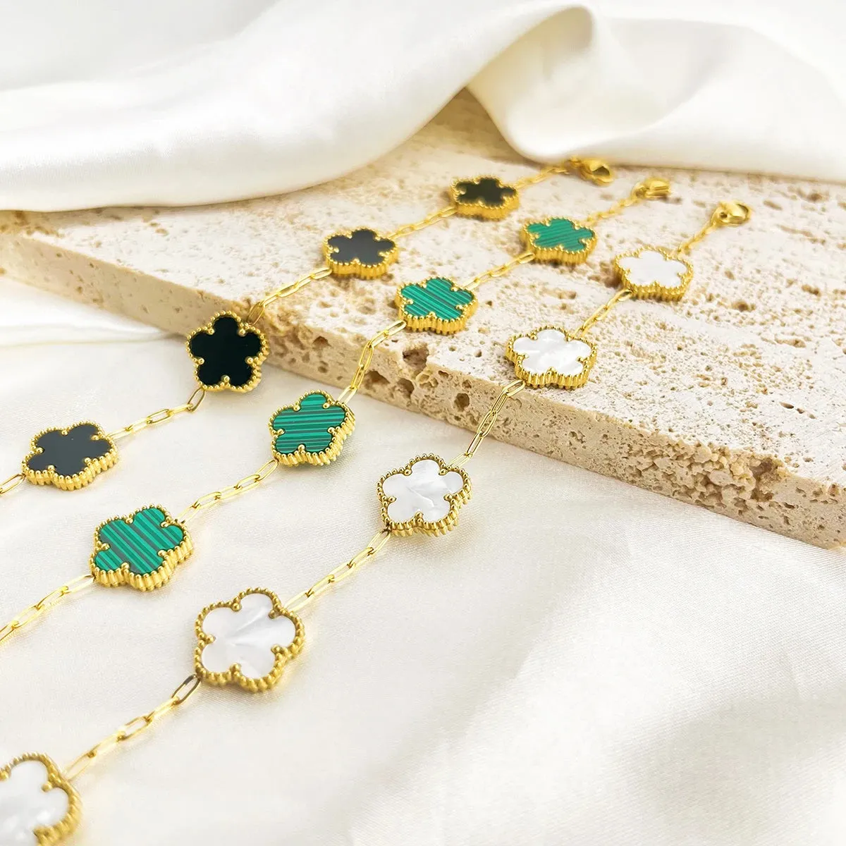 Timeless Clover Bracelet
