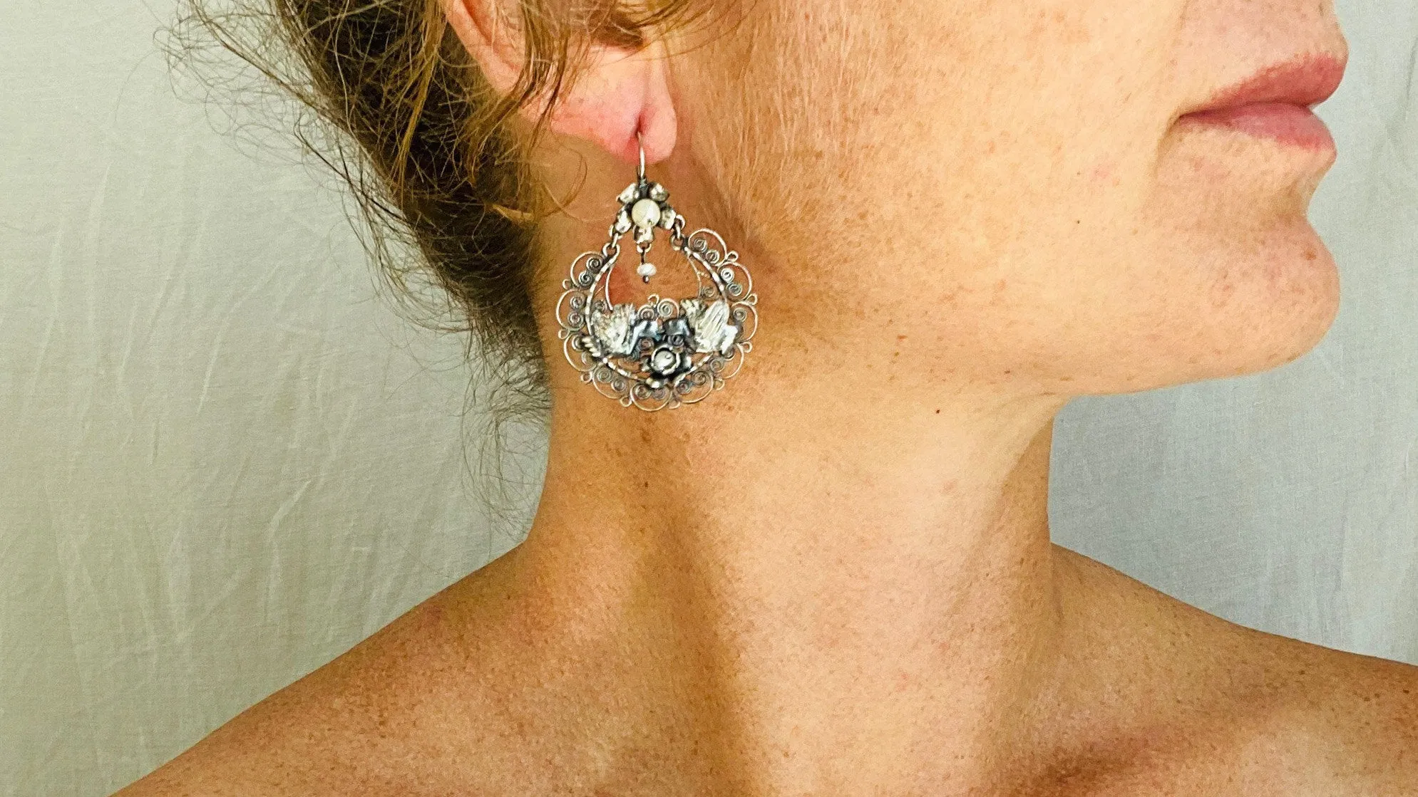 Vintage Oaxacan Filigree Earrings. Sterling Silver & Pearl. Mexico. Frida Kahlo