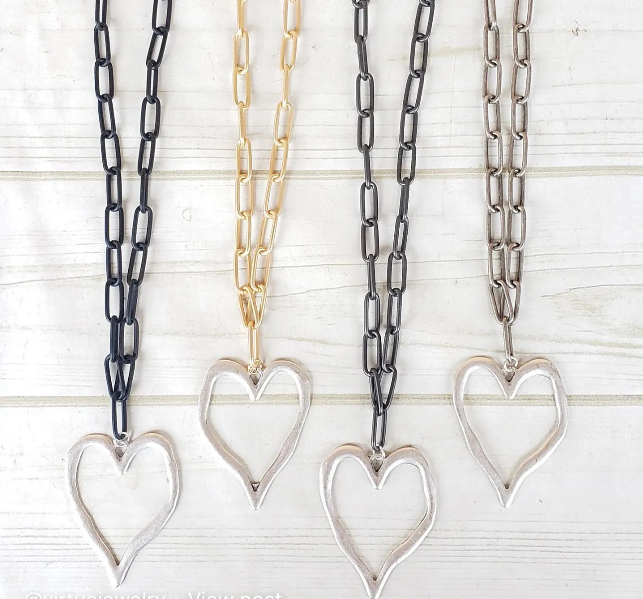 XL Paperclip with Heart Pendant